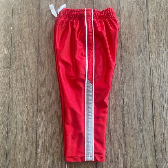 4/$10 Circo 18 month boys play pants - Picture 3 of 7